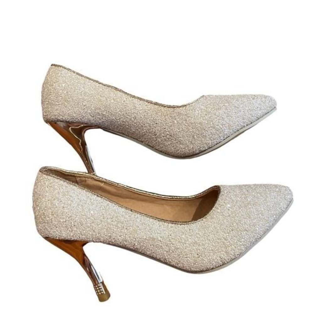 EUC WOMENS WHITE  WEDDING BRIDE HEELS SIZE 32​​​​​​​​​ - Picture 2 of 7